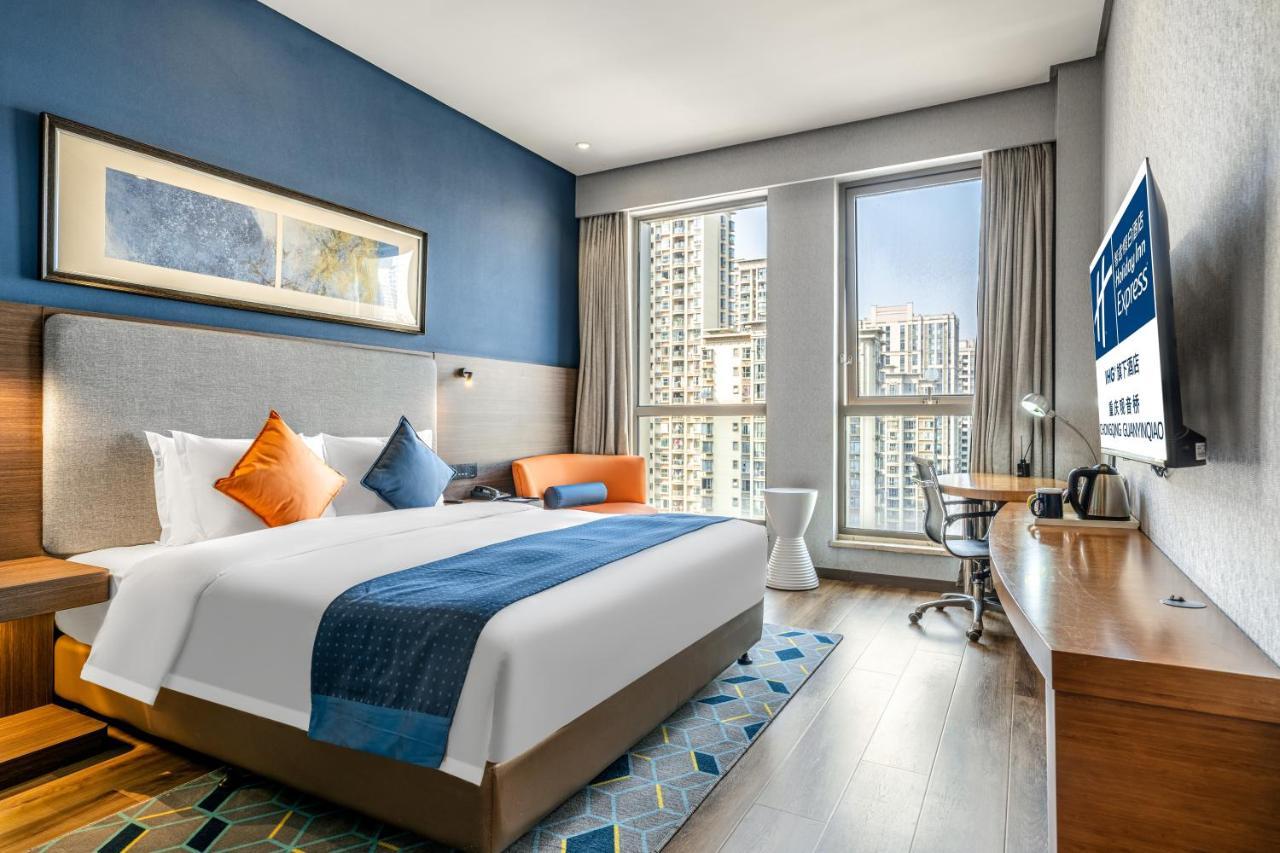 Holiday Inn Express Chongqing Guanyinqiao By Ihg Ngoại thất bức ảnh