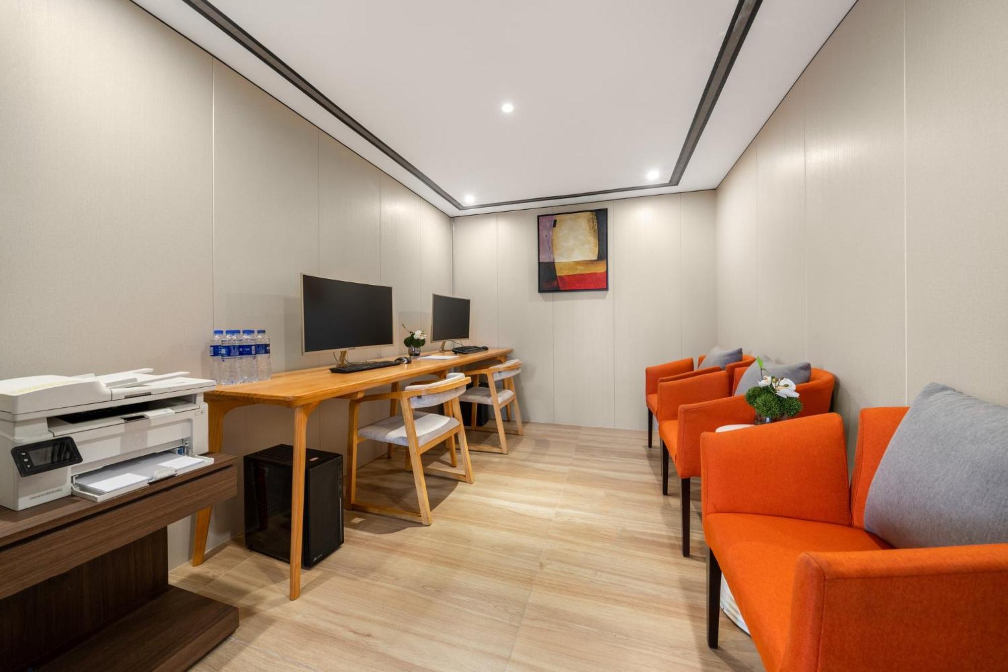 Holiday Inn Express Chongqing Guanyinqiao By Ihg Ngoại thất bức ảnh