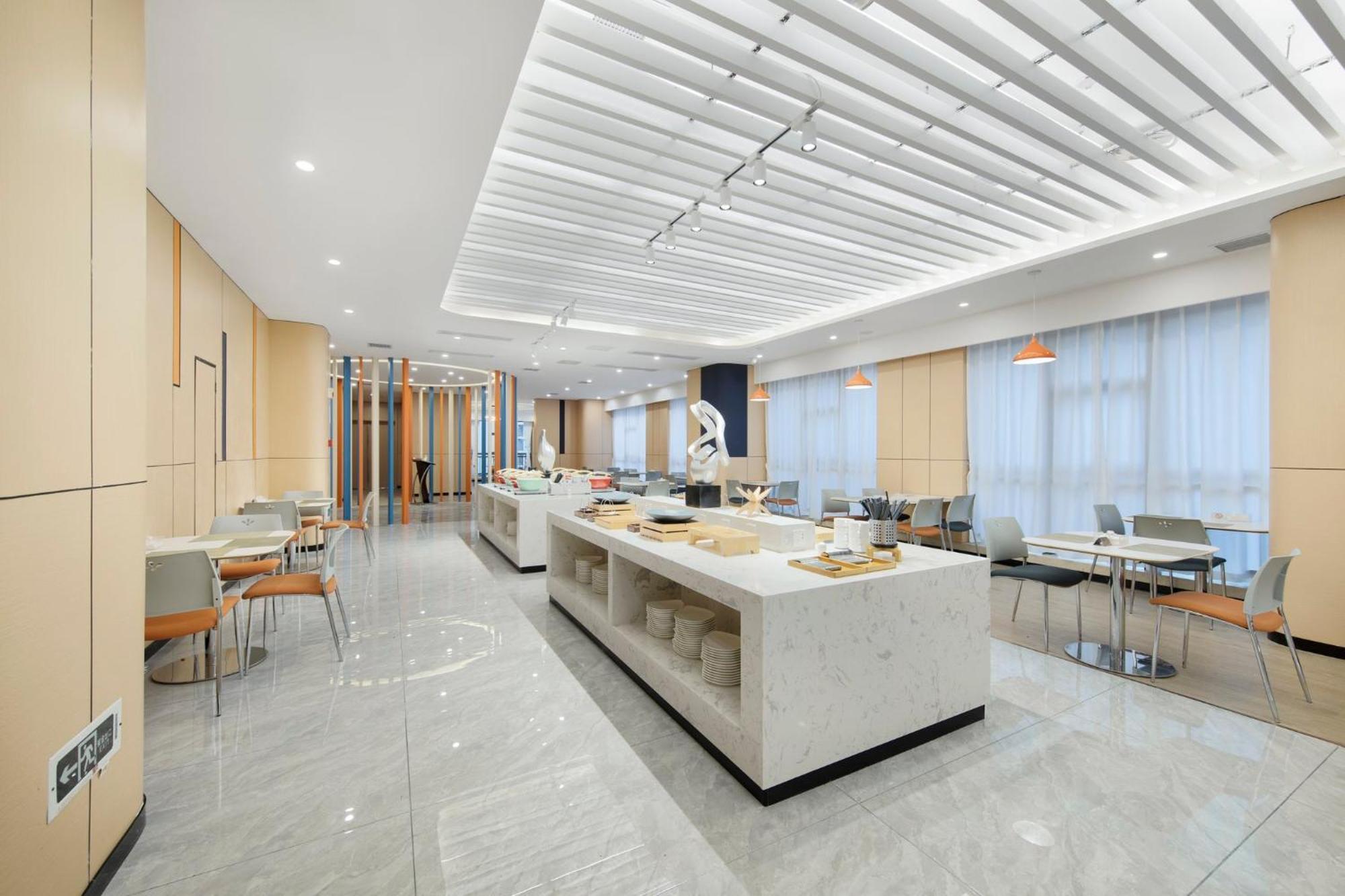 Holiday Inn Express Chongqing Guanyinqiao By Ihg Ngoại thất bức ảnh