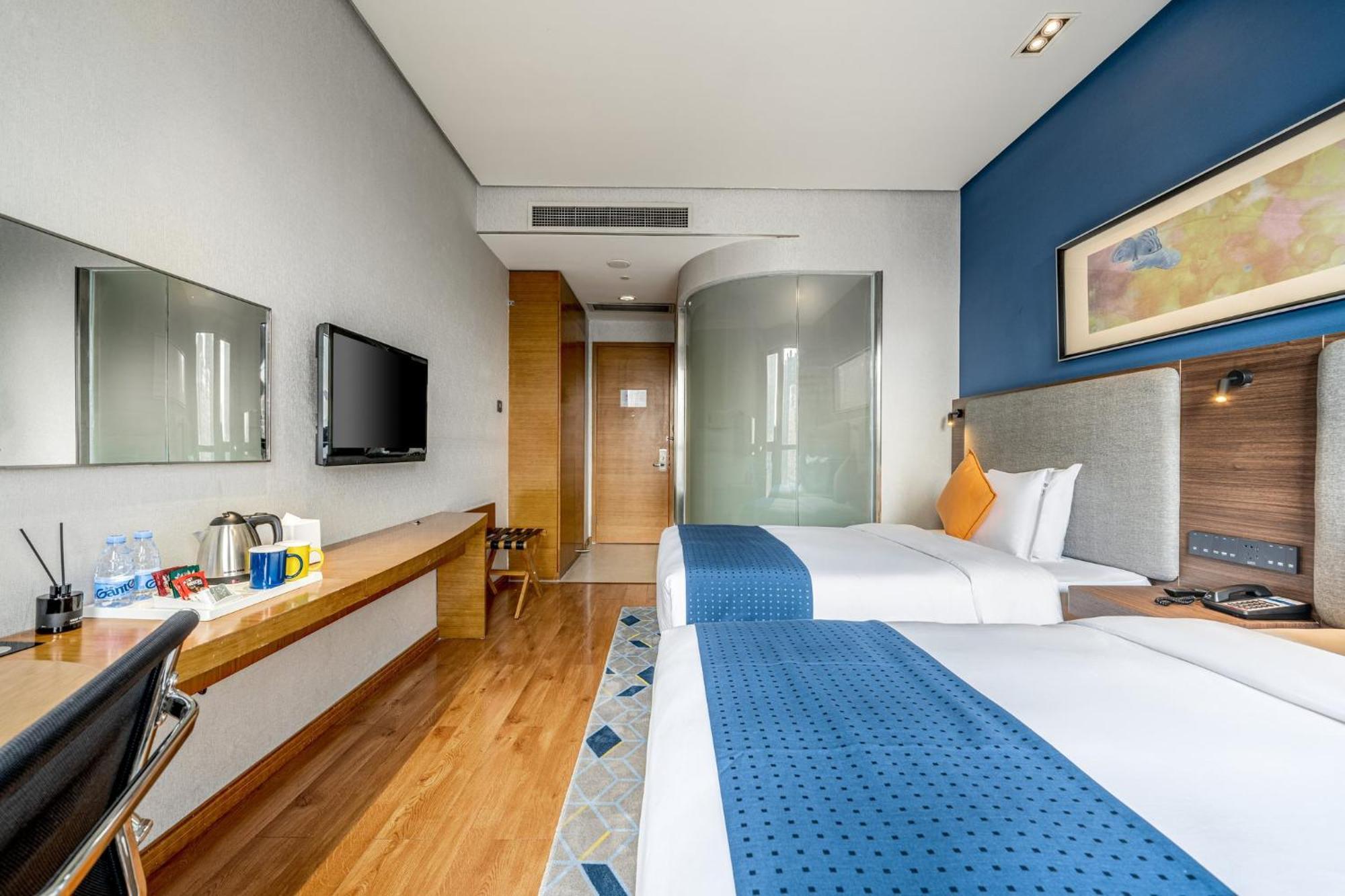 Holiday Inn Express Chongqing Guanyinqiao By Ihg Ngoại thất bức ảnh