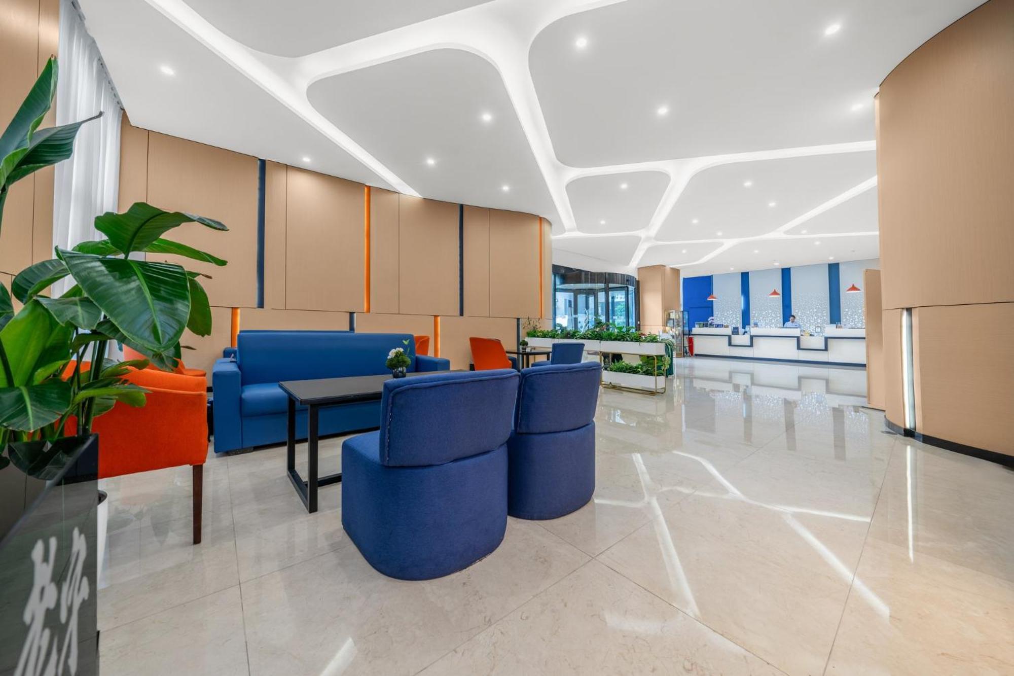 Holiday Inn Express Chongqing Guanyinqiao By Ihg Ngoại thất bức ảnh