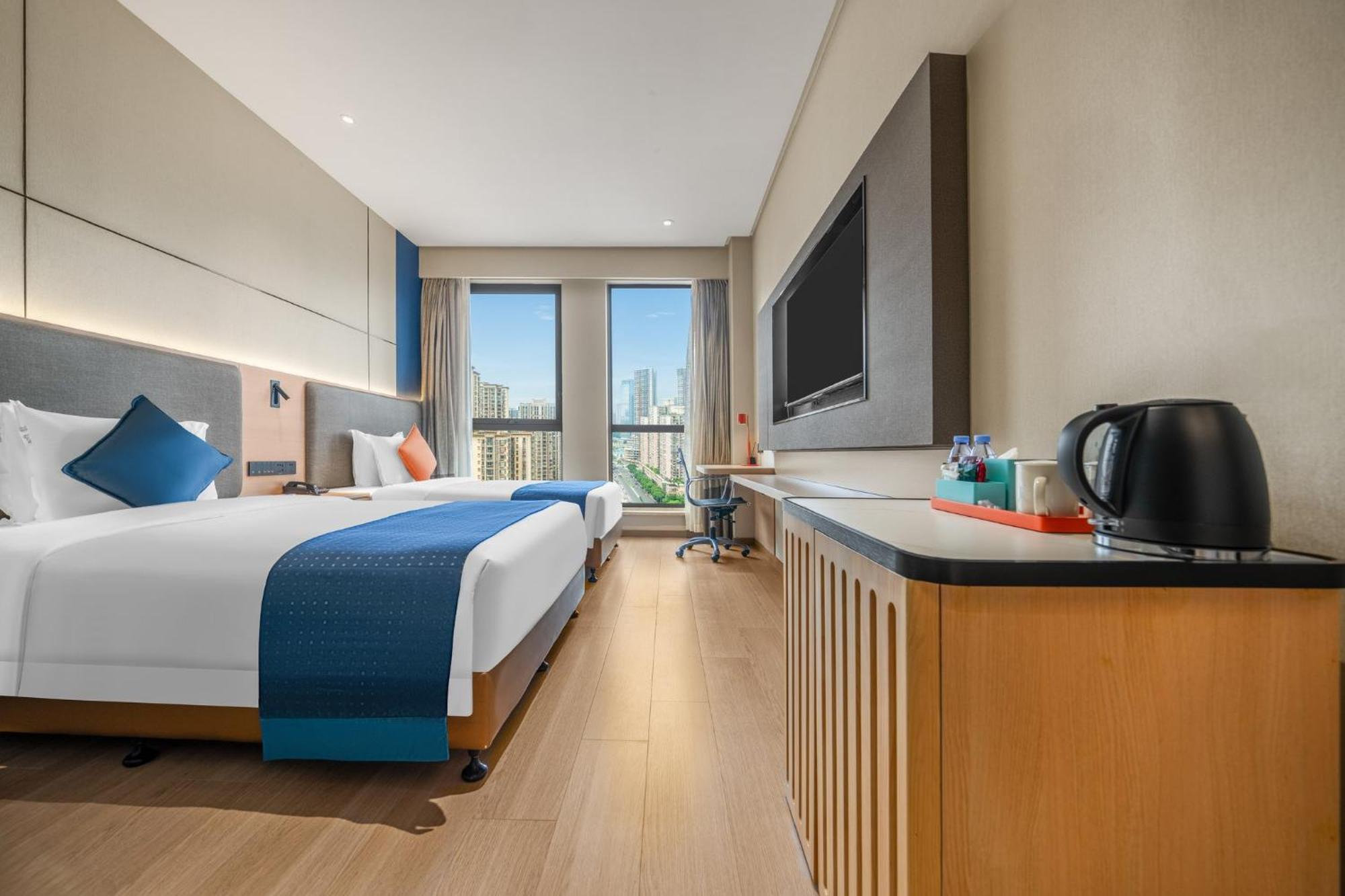 Holiday Inn Express Chongqing Guanyinqiao By Ihg Ngoại thất bức ảnh